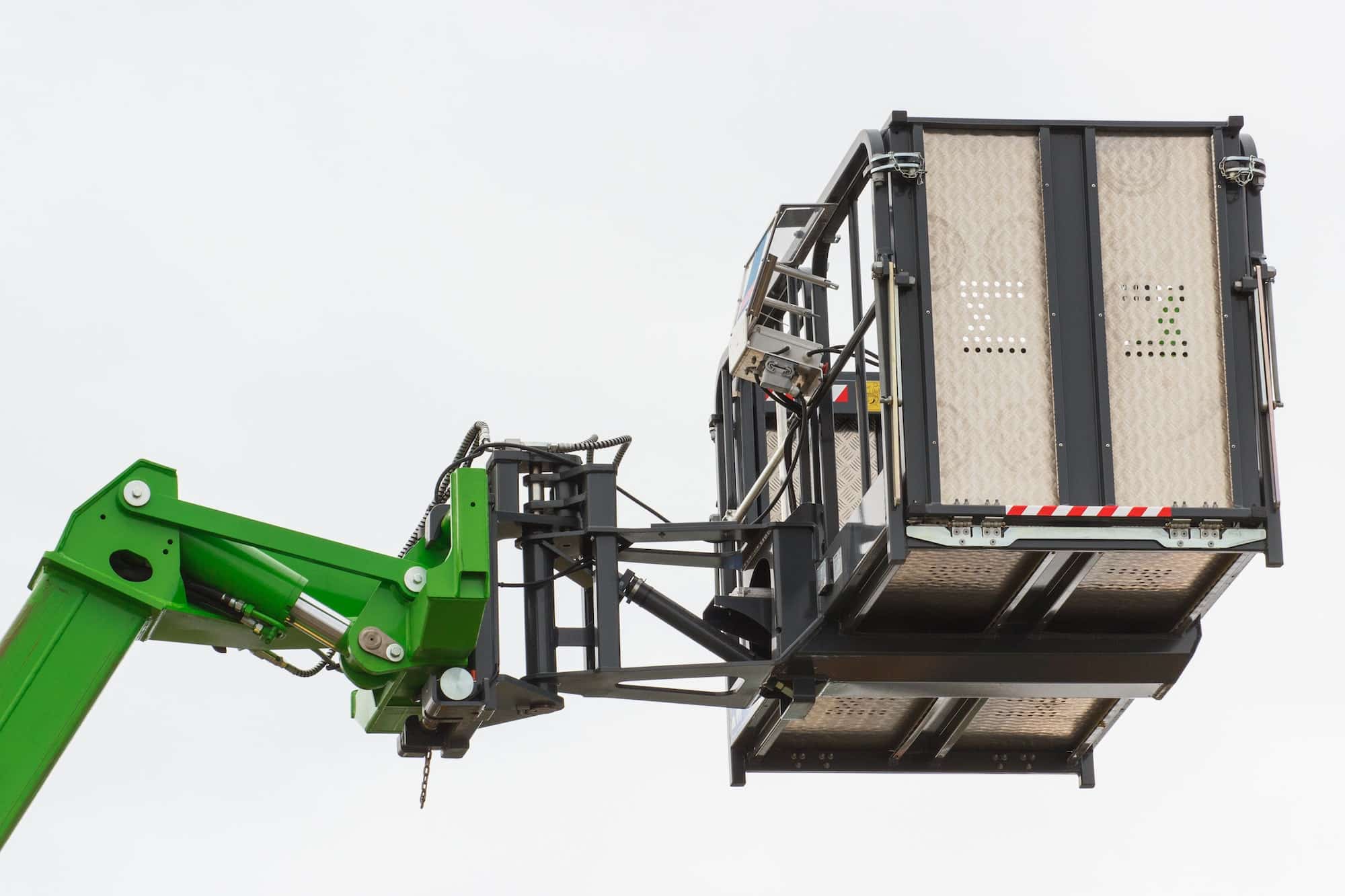 Hydraulic platform or elevator using for transport different things. Industrial technology